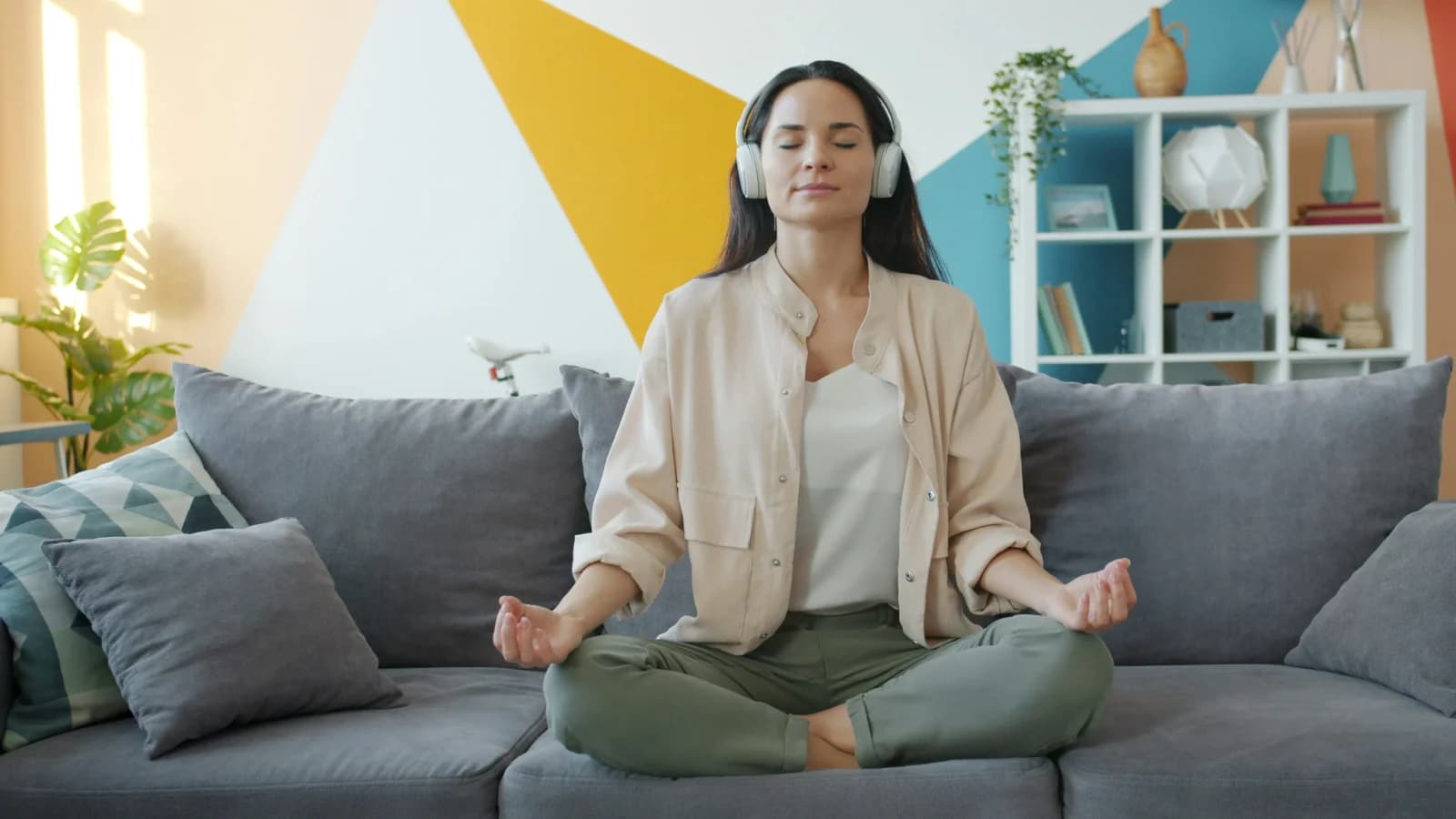 15 Simple Tips to Improve Your Emotional Health, Become Emotionally Resilient and Keep Emotional Balance